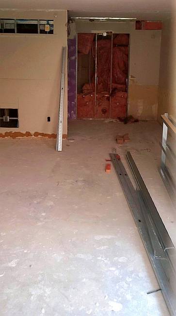 Click to enlarge image Port Orleans French Quarter gutted room